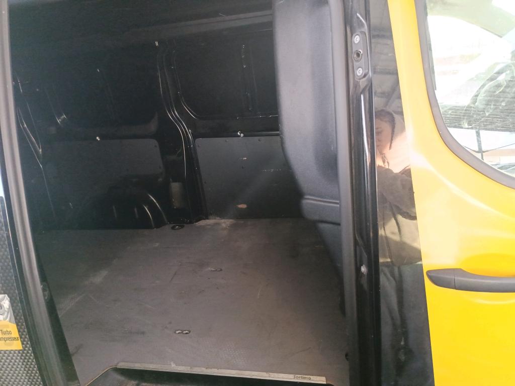 CITROEN JUMPY FOURGON FGN M BLUEHDI 145 S&S EAT8 CLUB 2023