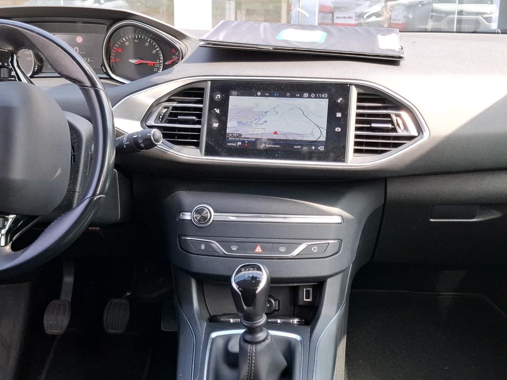 PEUGEOT 308 SW PureTech 130ch S&S BVM6 Allure Business 2021
