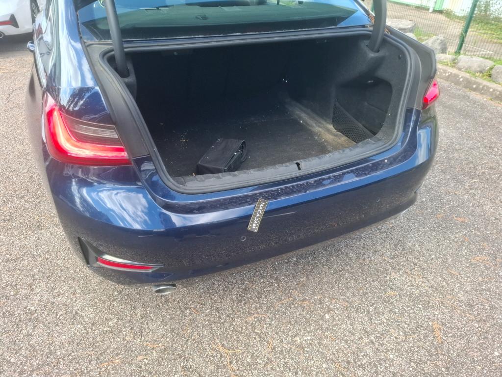 BMW SERIE 3 G20 318d 150 ch BVA8 Lounge 2022