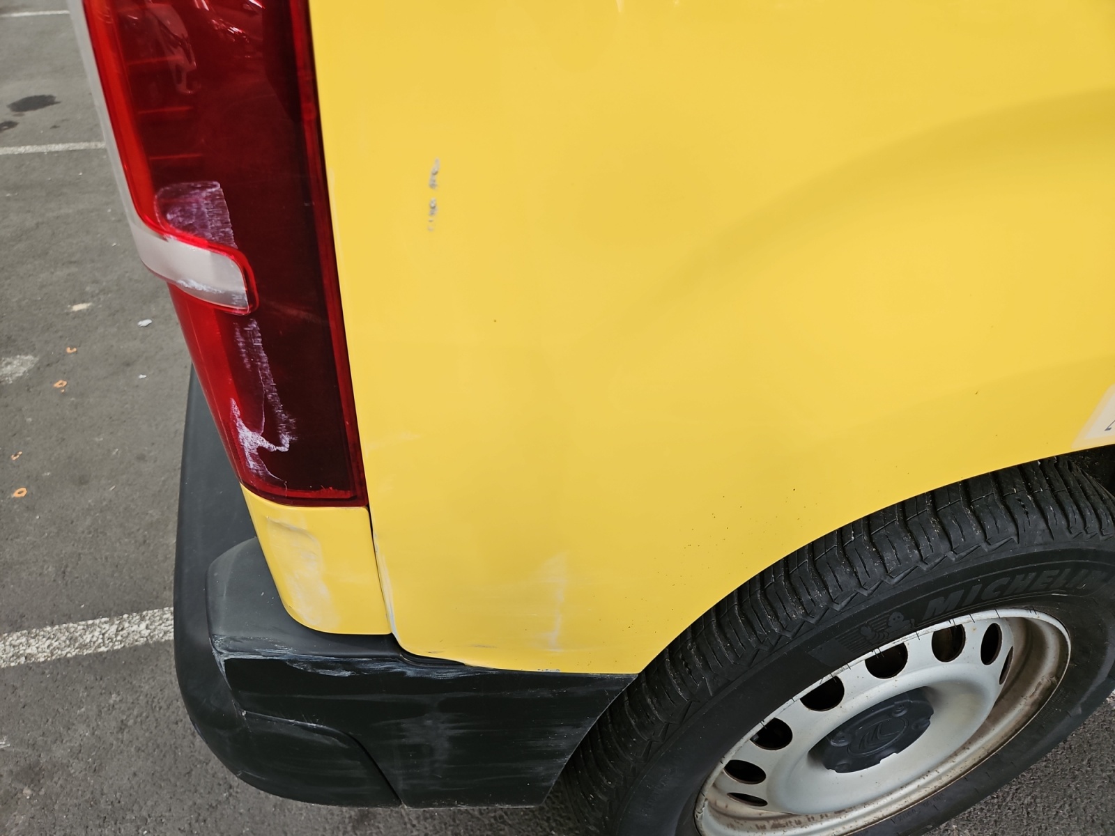 CITROEN BERLINGO VAN M 650 BLUEHDI 130 S&S EAT8 CLUB 2021