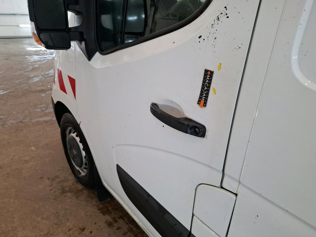 RENAULT MASTER FOURGON FGN L2H2 3.5t 2.3 dCi 130 E6 GRAND CONFORT 2017