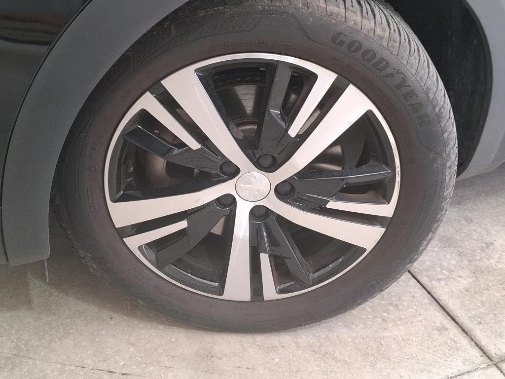 PEUGEOT 3008 Hybrid 225 e-EAT8 GT 2023