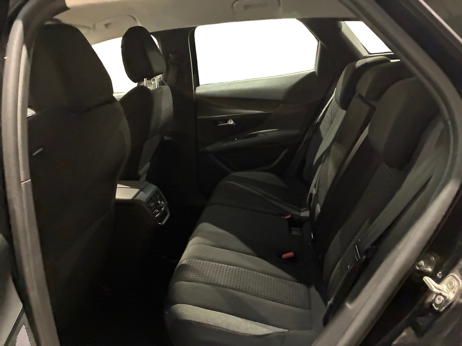 PEUGEOT 3008 BlueHDi 130ch S&S BVM6 Active Business 2021