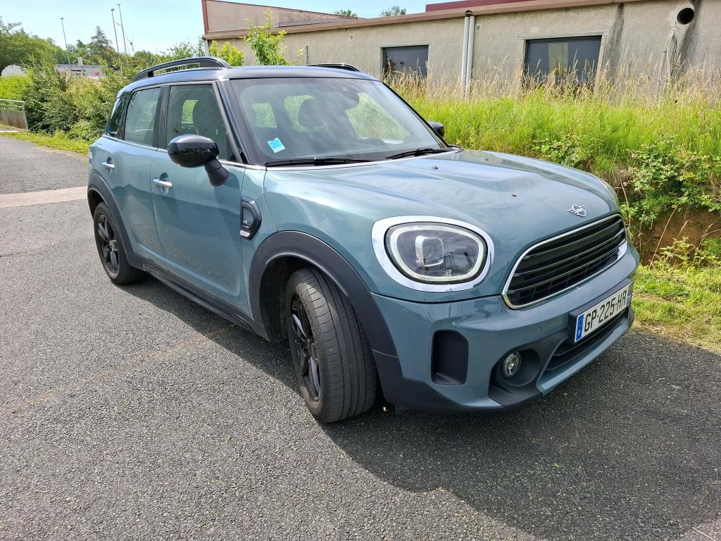 MINI COUNTRYMAN F60 LCI 136 ch BVA7 Cooper Essential 2023