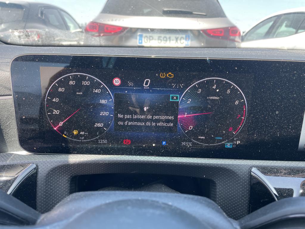 MERCEDES-BENZ CLASSE A 200 AMG Line 2024