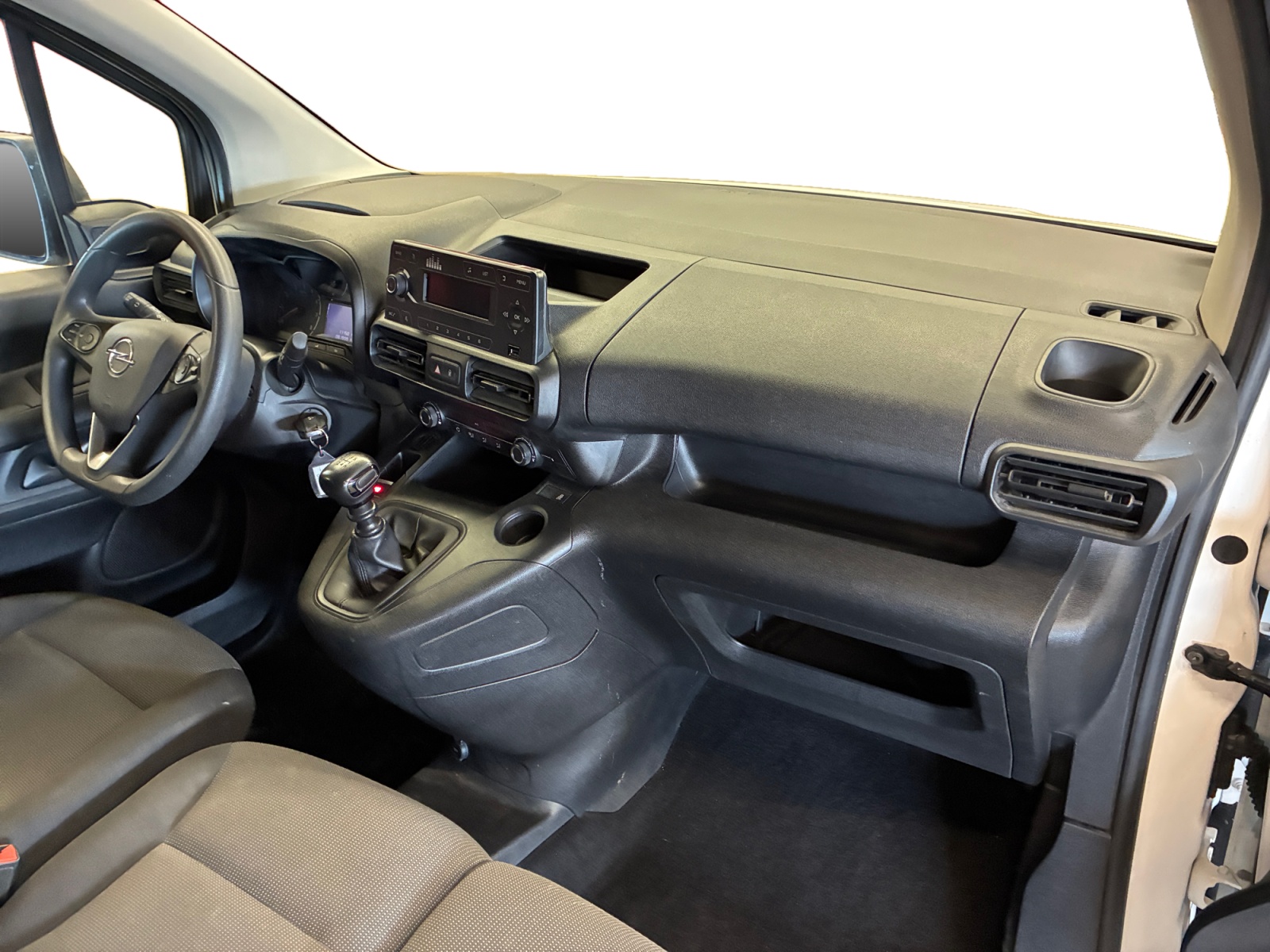 OPEL COMBO CARGO 1.5 100 CH S/S L1H1 BVM6 STANDARD PACK CLIM 2022