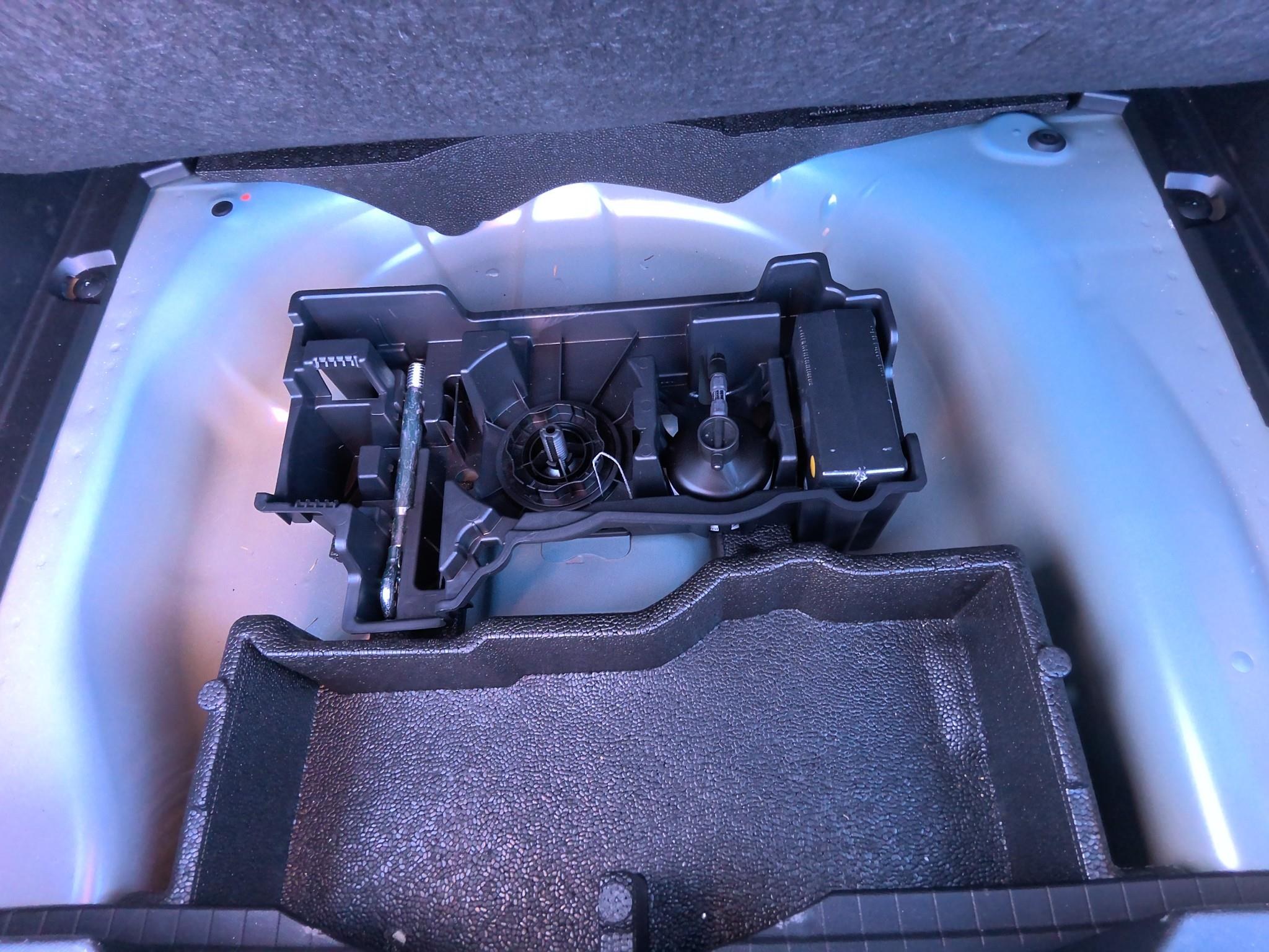 PEUGEOT 2008 100 S&S BVM6 style 2025