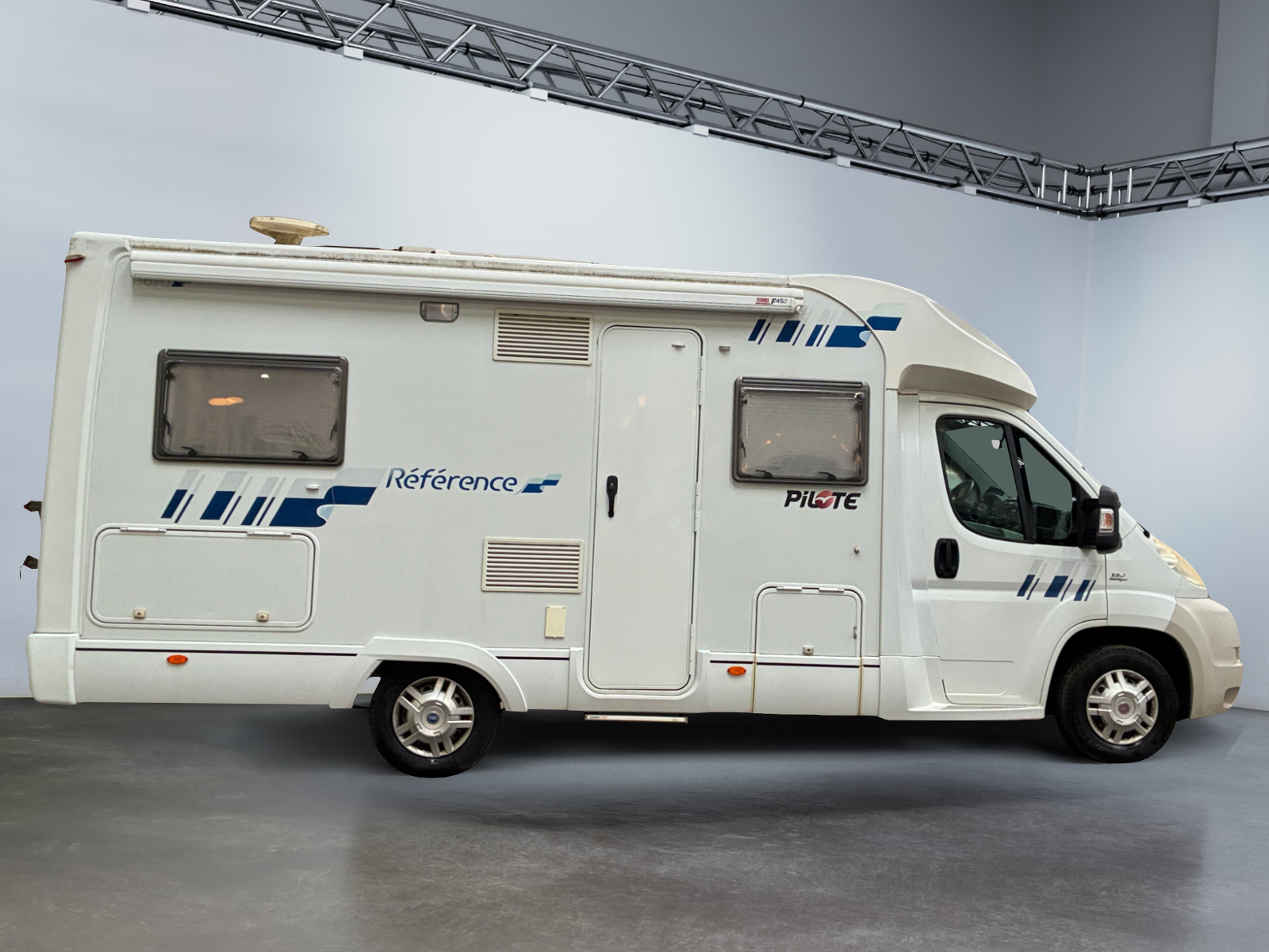 FIAT PILOTE P 670 TP REFERENCE DUCATO 35L 2L3 JTD 130 2011