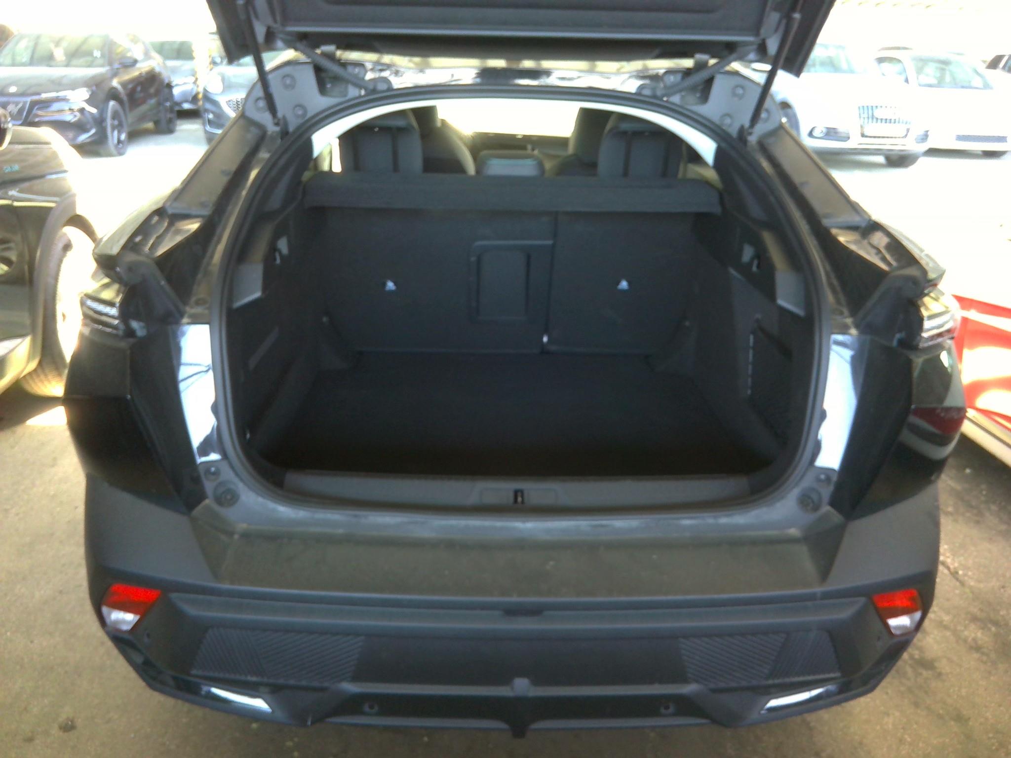 PEUGEOT 408 Hybrid 145 e-DCS6 Allure 2025