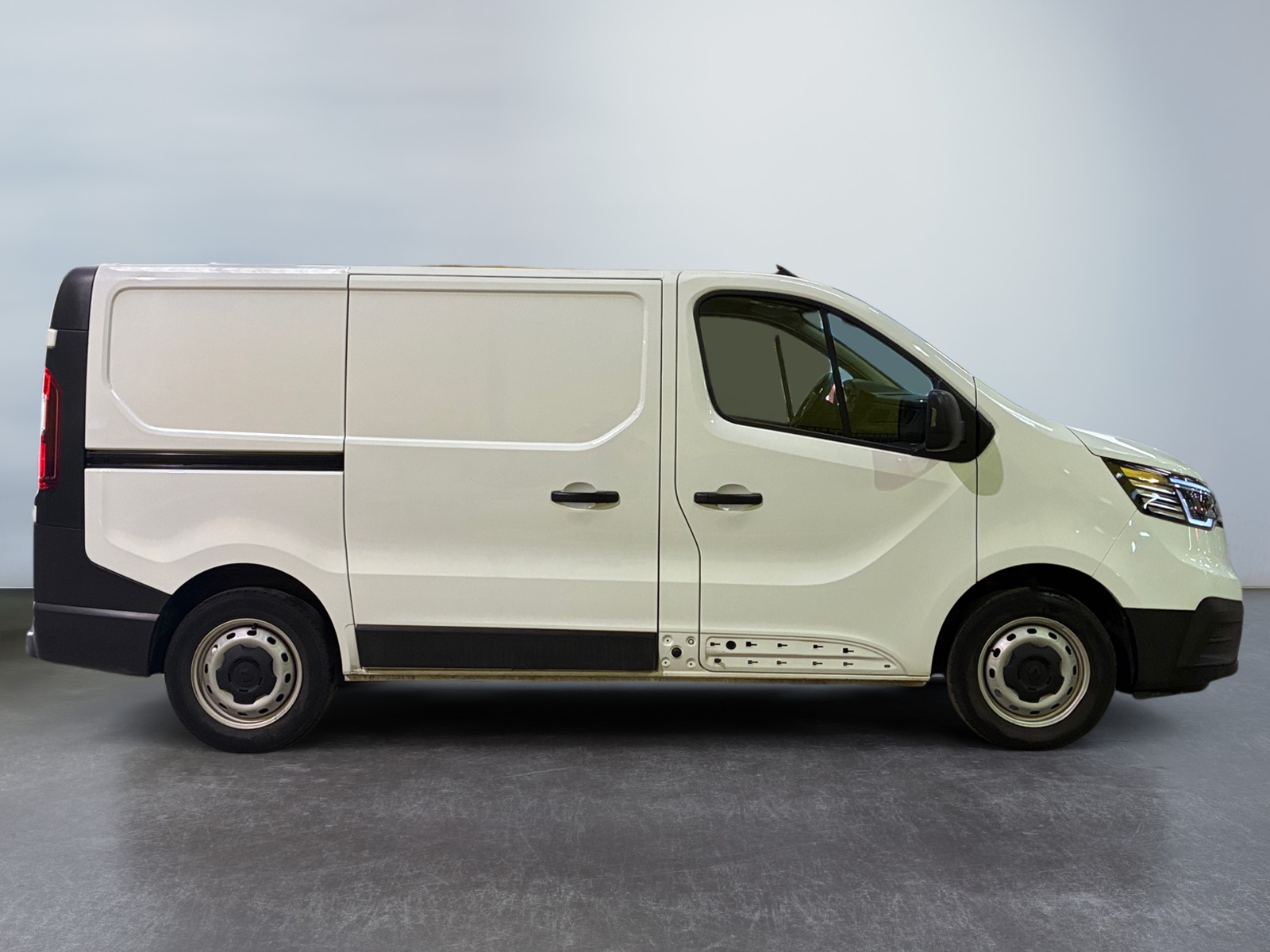 RENAULT TRAFIC FGN L1H1 2800 KG BLUE DCI 130 CONFORT 2024