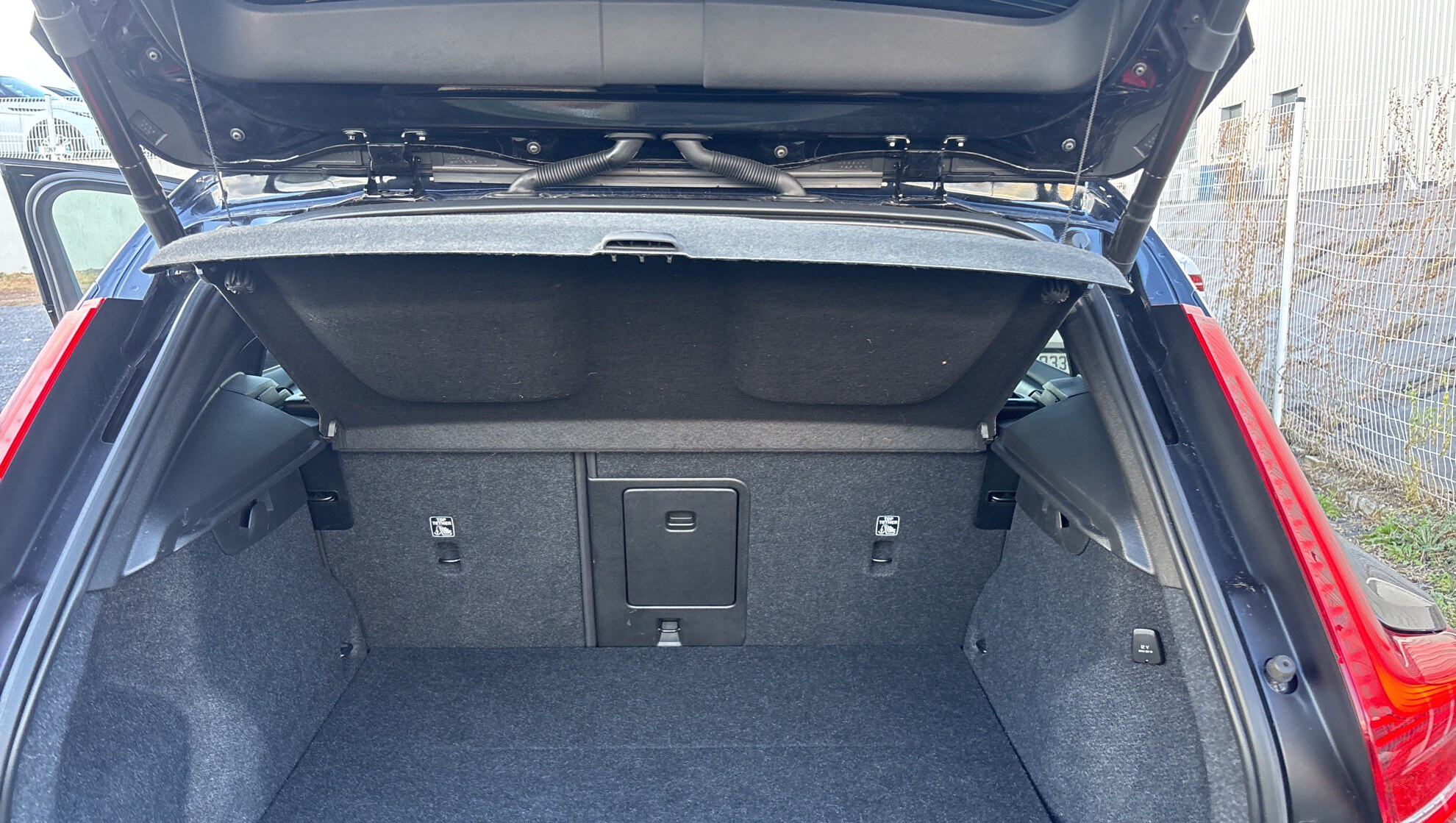 VOLVO XC40 B3 163 ch DCT7 Ultimate 2023