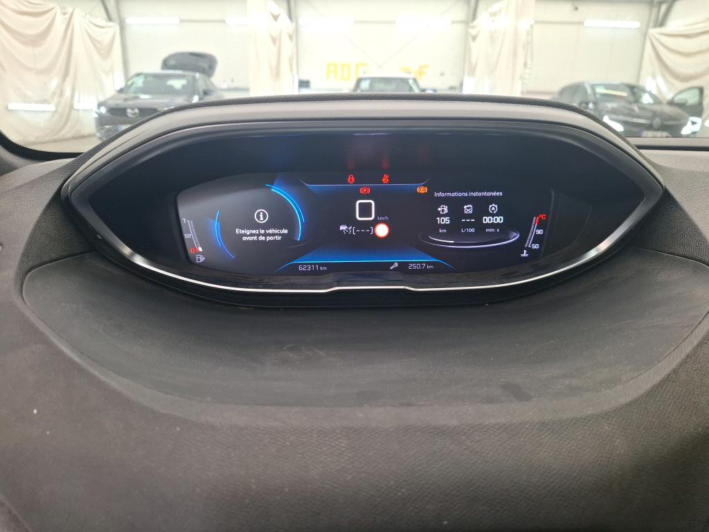 PEUGEOT 5008 PureTech 130ch S&S BVM6 GT 2023