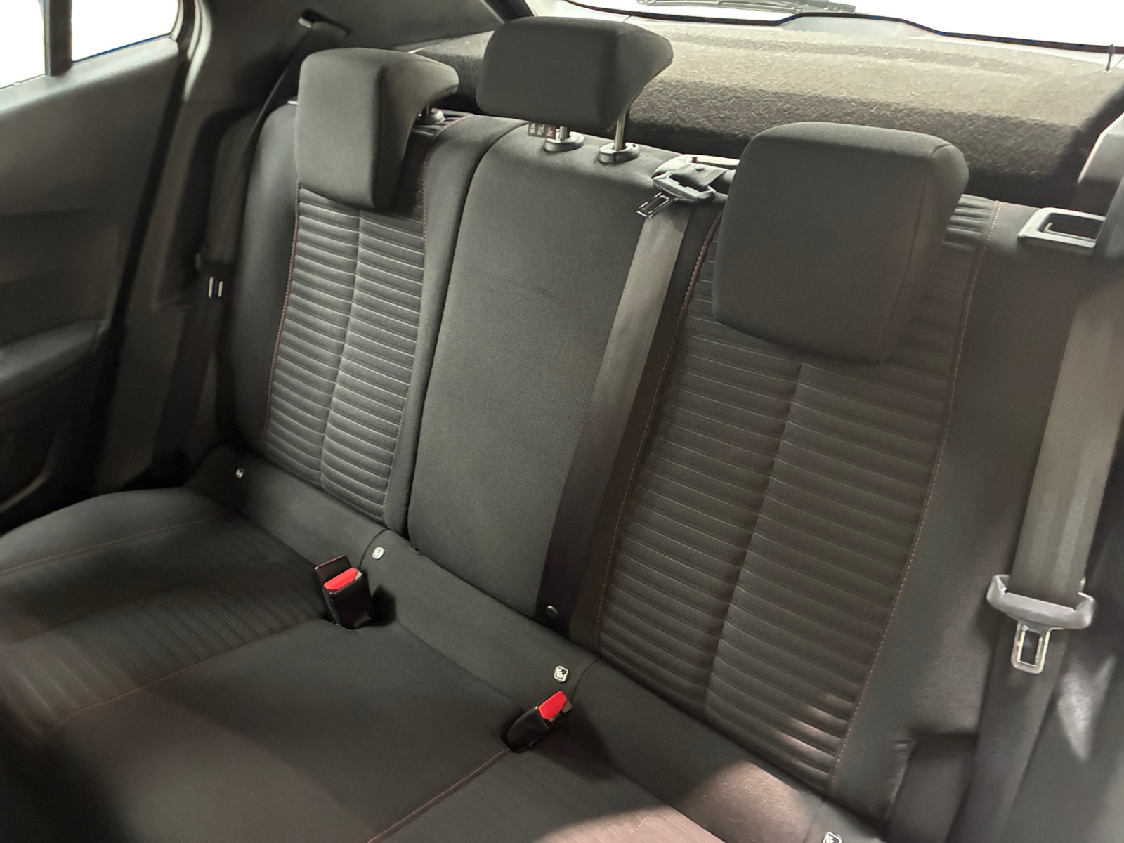 PEUGEOT 2008 BlueHDi 110 S&S BVM6 Active Pack 2022