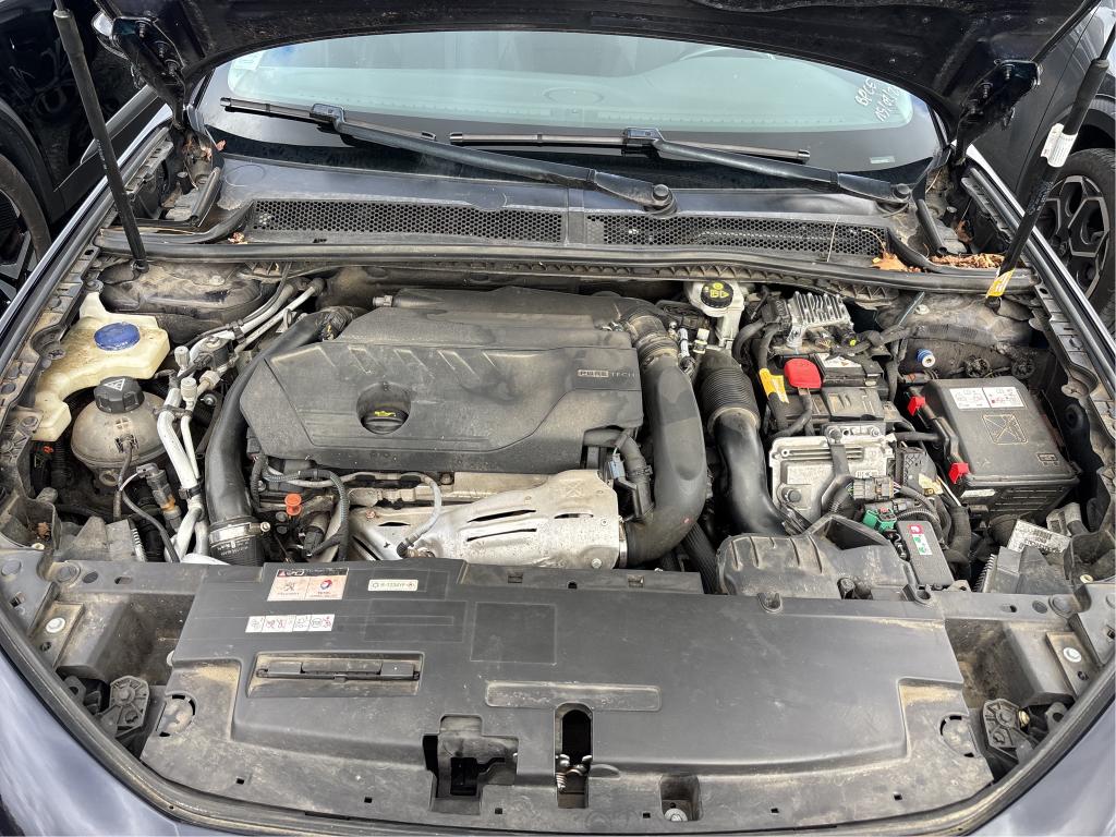 PEUGEOT 508 SW Hybrid 225 e-EAT8 Allure Business 2021