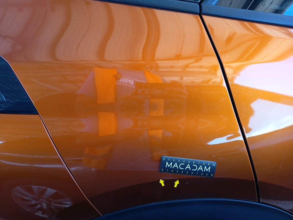 PEUGEOT 2008 BUSINESS PureTech 130 S&S EAT8 Allure 2021