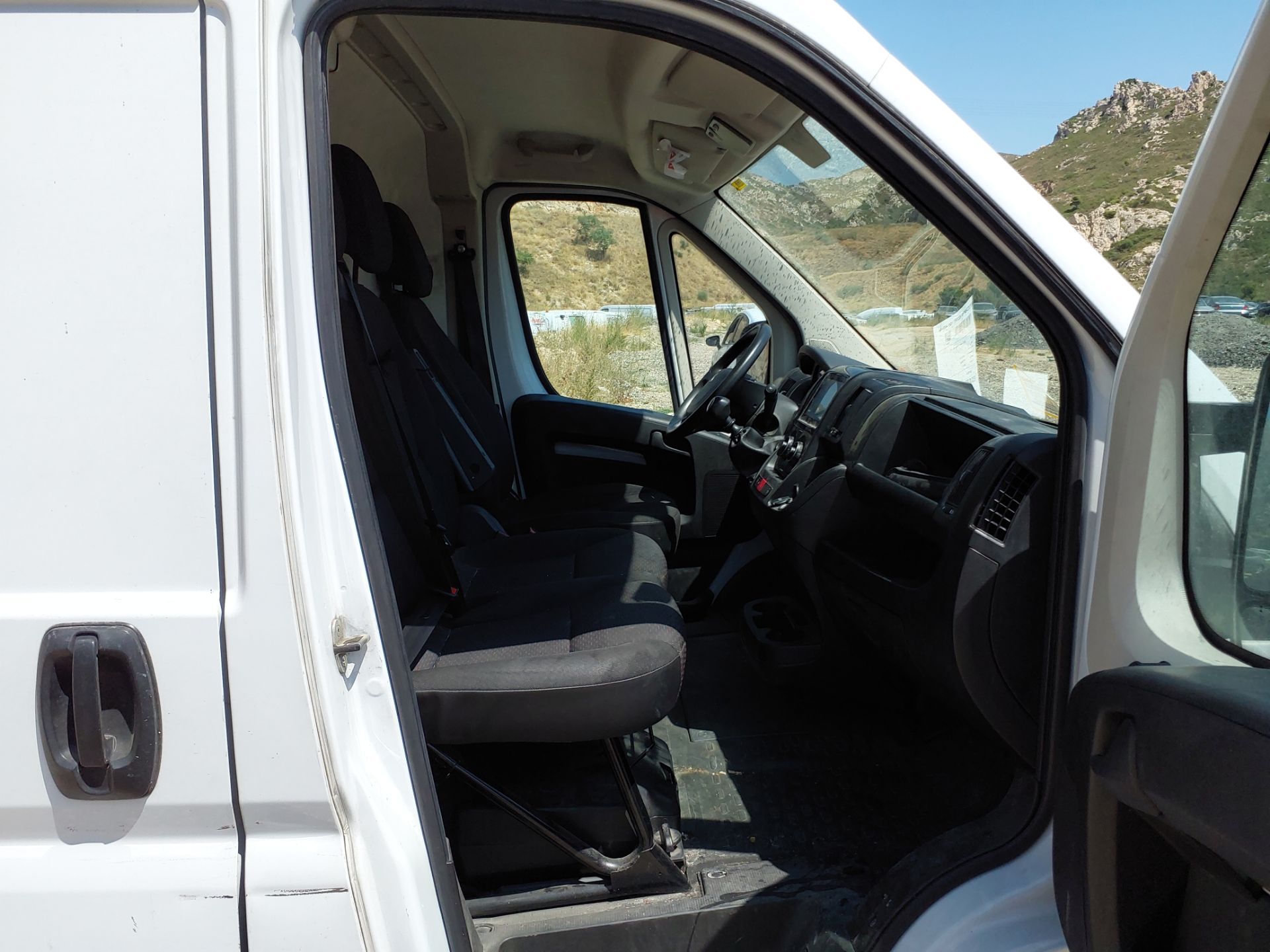 PEUGEOT BOXER FOURGON TOLE 3.5 T L2H2 BLUEHDI 140 S&S BVM6 - 2023