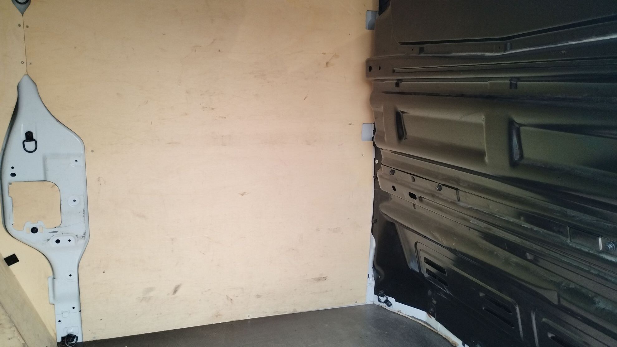 RENAULT TRAFIC FOURGON FG BLUE DCI 130 L1H1 2T8 GSR2 EXTRA 2024