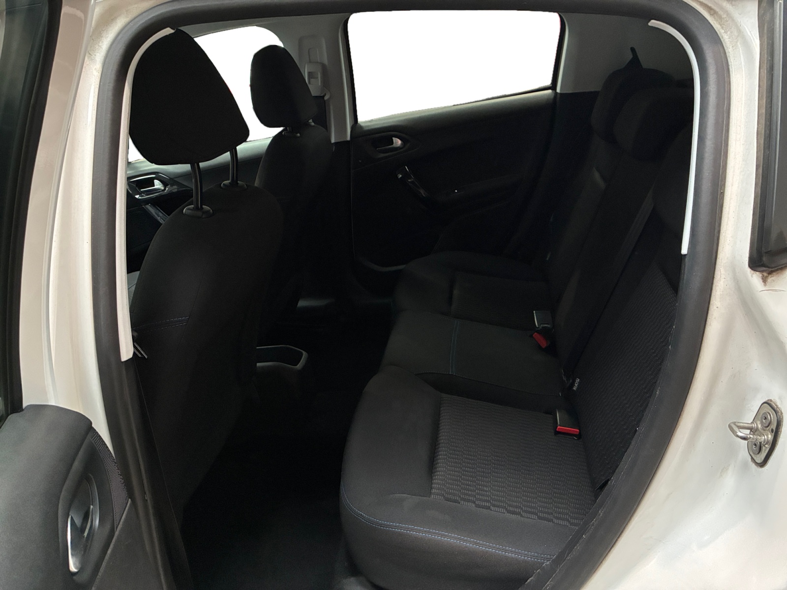 PEUGEOT 208 BlueHDi 100ch S&S BVM5 Signature Signature 2019