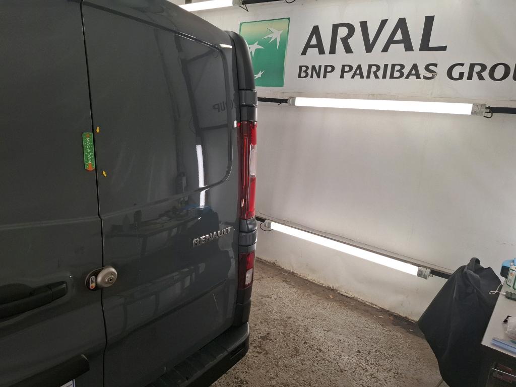RENAULT TRAFIC FOURGON FGN L2H1 3000 KG BLUE DCI 150 EDC GRAND CONFORT 2023