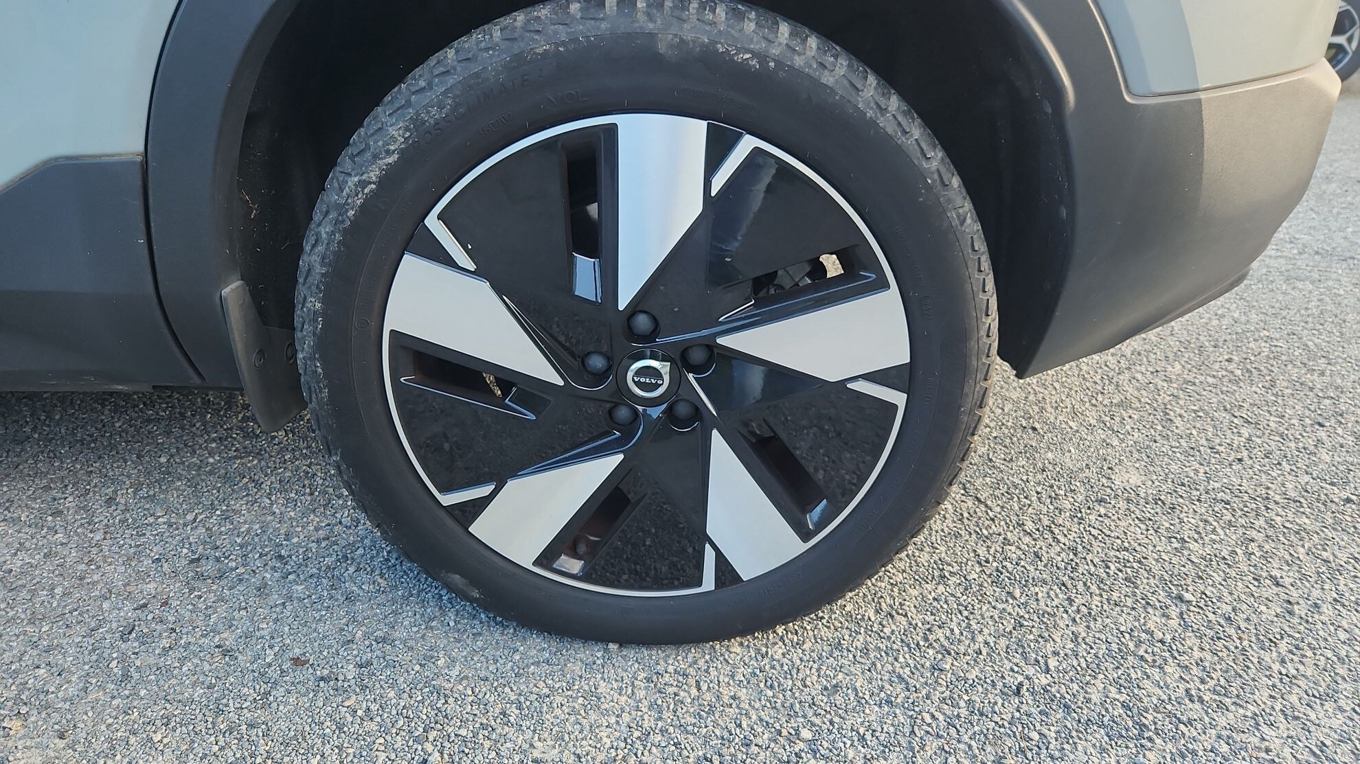 VOLVO C40 Recharge Extended Range 252 ch 1EDT Start 2023
