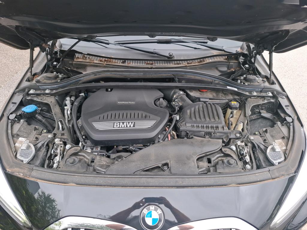 BMW SERIE 1 F40 120d xDrive 190 ch BVA8 M Sport 2020