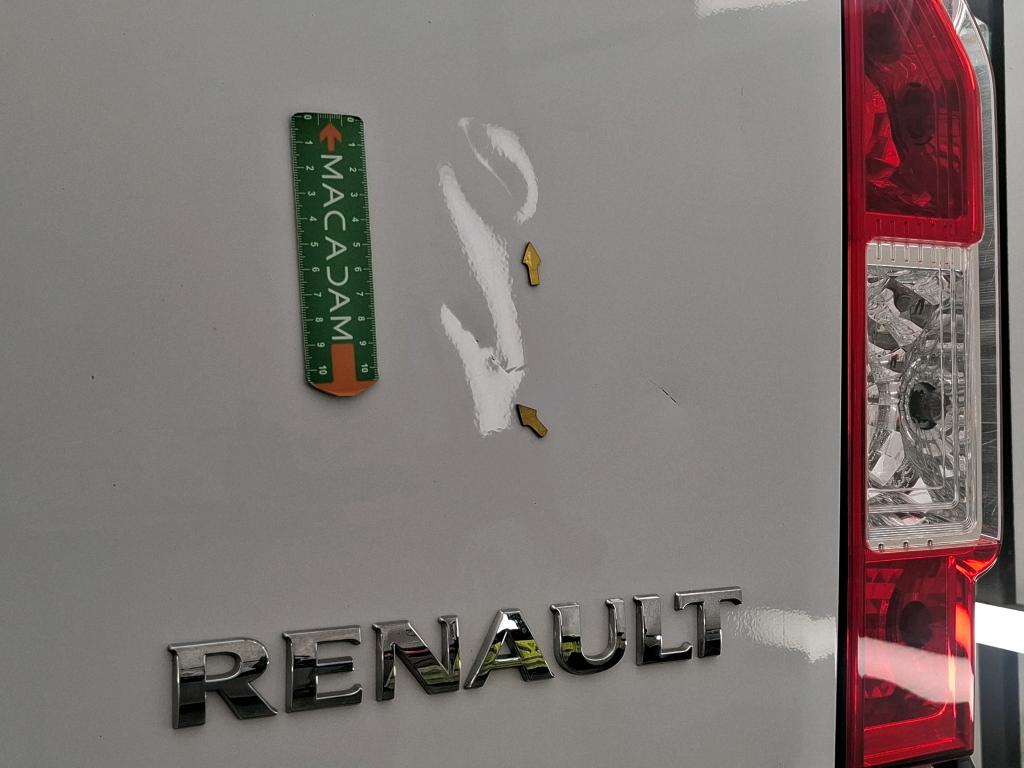 RENAULT MASTER FOURGON FGN TRAC F2800 L1H1 BLUE DCI 135 GRAND CONFORT 2022