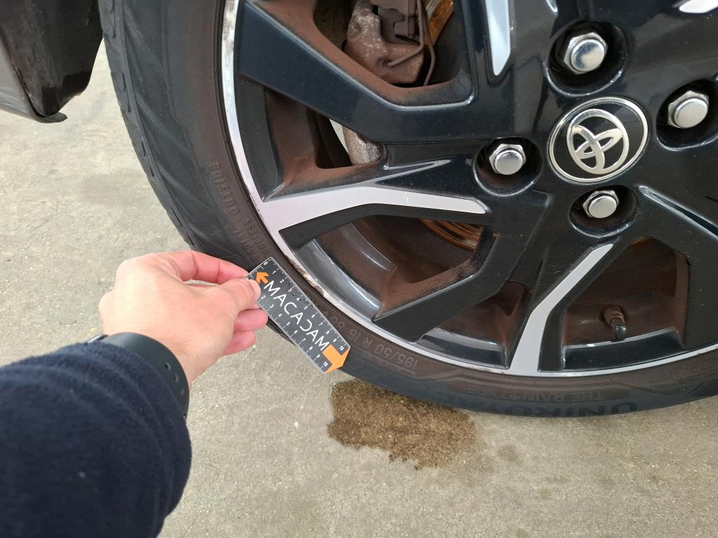 TOYOTA YARIS HYBRIDE 100h France 2017