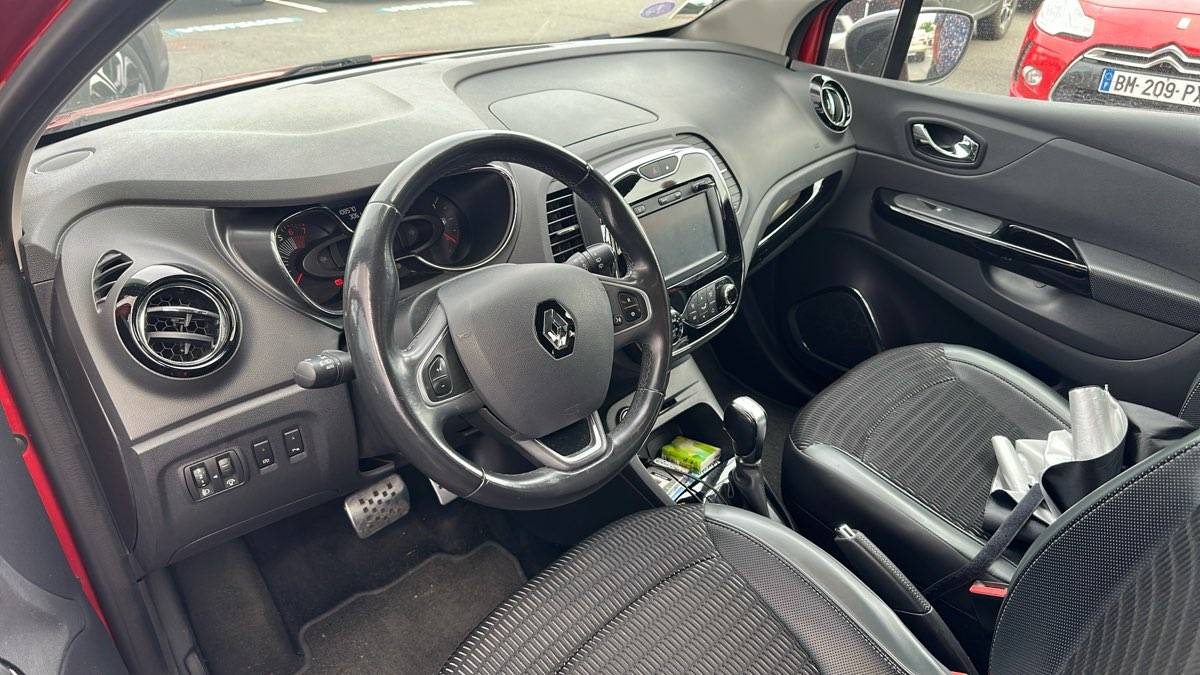 RENAULT Captur TCe 120 Energy Intens EDC Intens EDC 2016