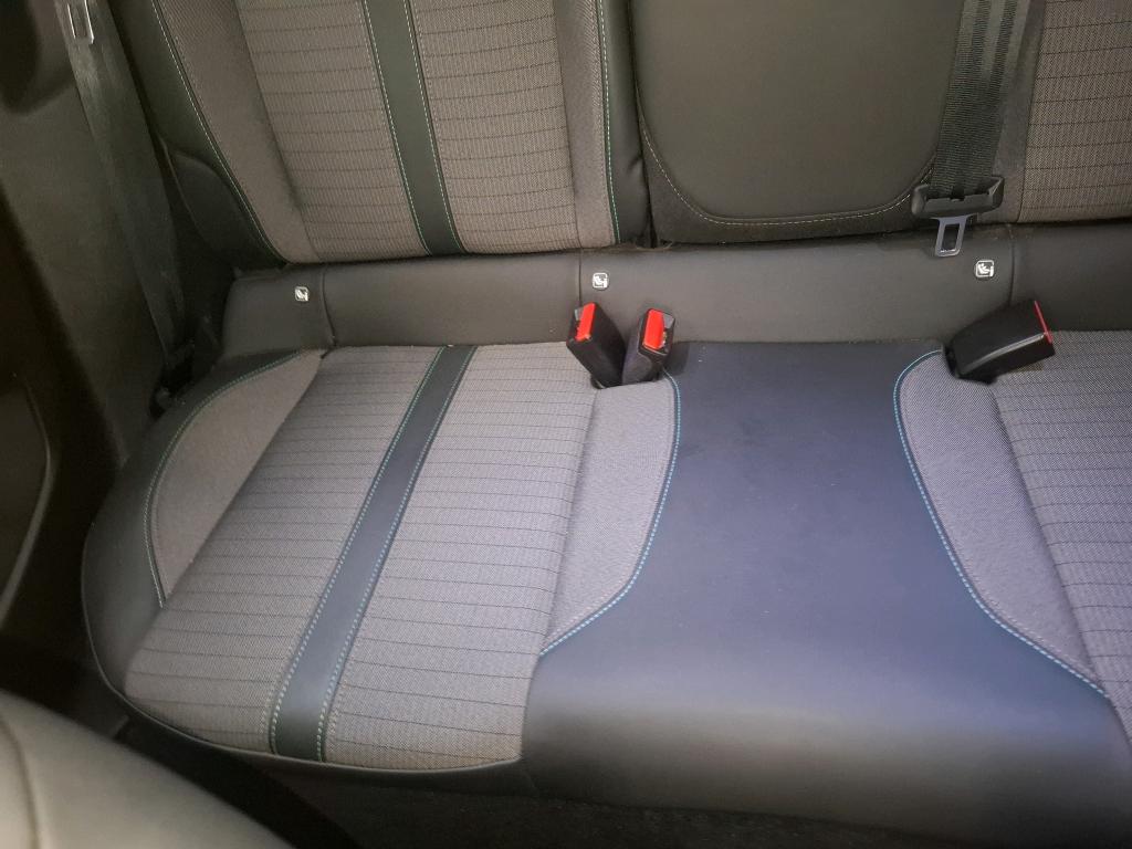 PEUGEOT 2008 BUSINESS BlueHDi 130 S&S EAT8 Allure 2021