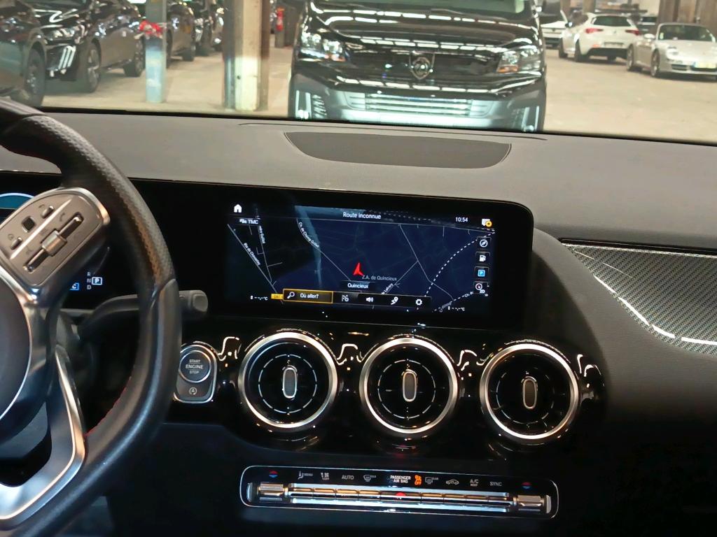 MERCEDES-BENZ GLA 200 d 8G-DCT AMG Line 2021