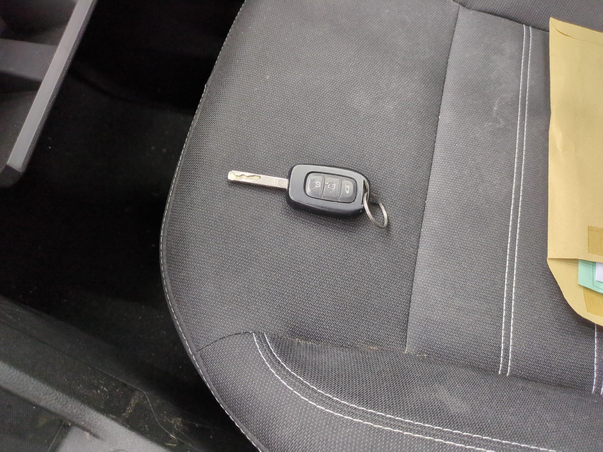 DACIA SANDERO TCe 90 - 22B Confort 2022