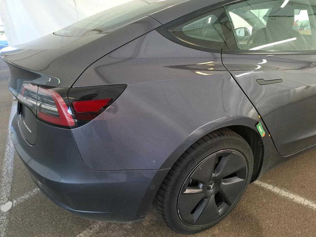 TESLA  2022