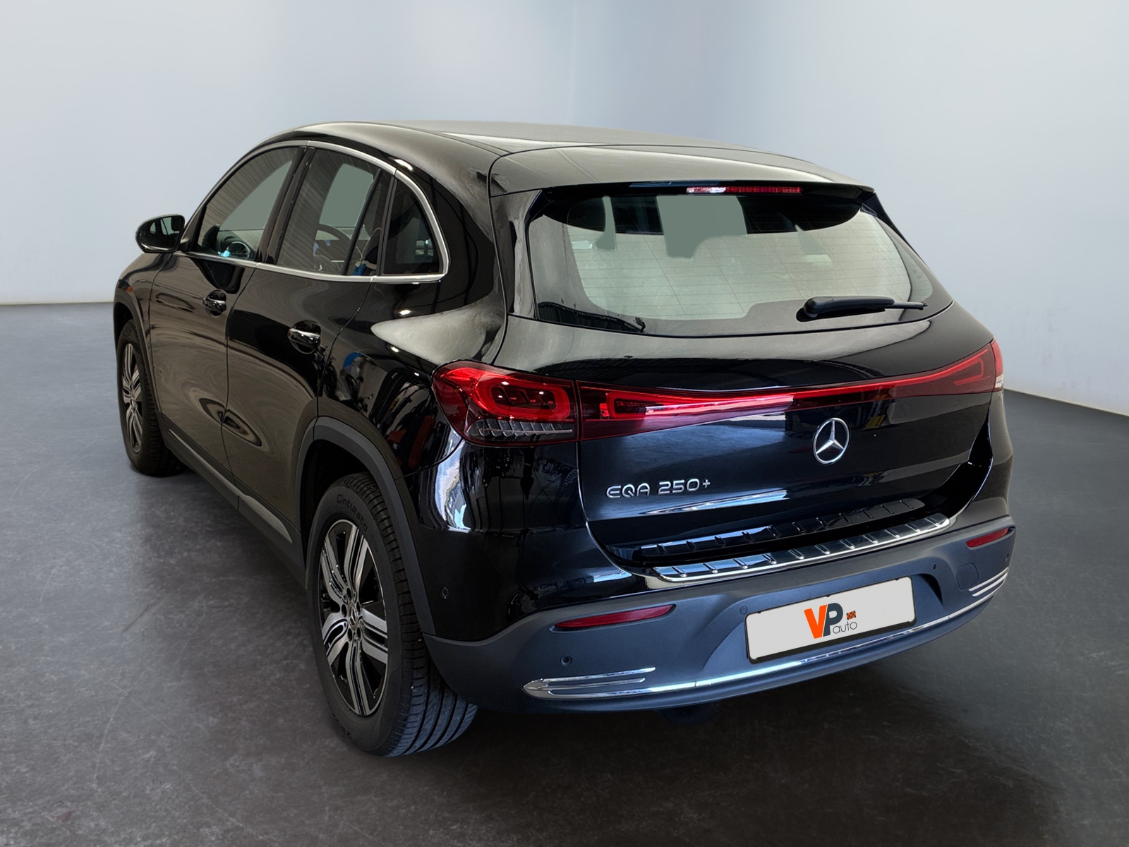 MERCEDES EQA 250+ Progressive Line 2023