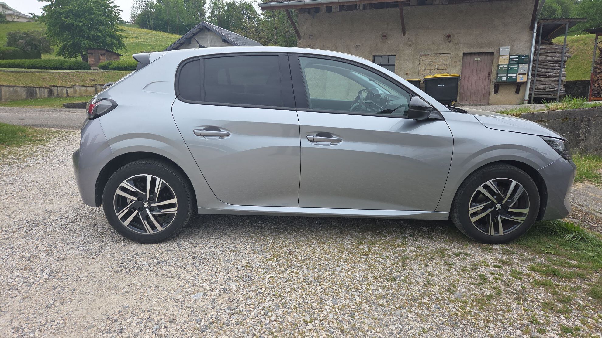 PEUGEOT 208) 208 PureTech 100 S&S BVM6 Allure Pack 2023