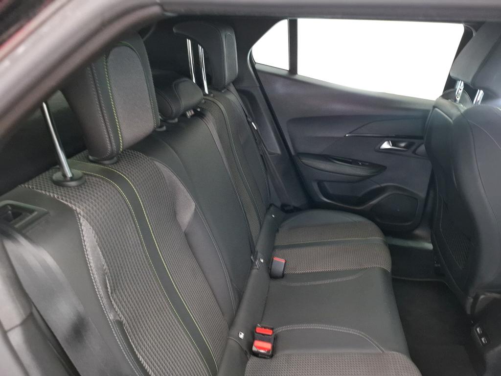 PEUGEOT 2008 BlueHDi 130 S&S EAT8 GT 2022