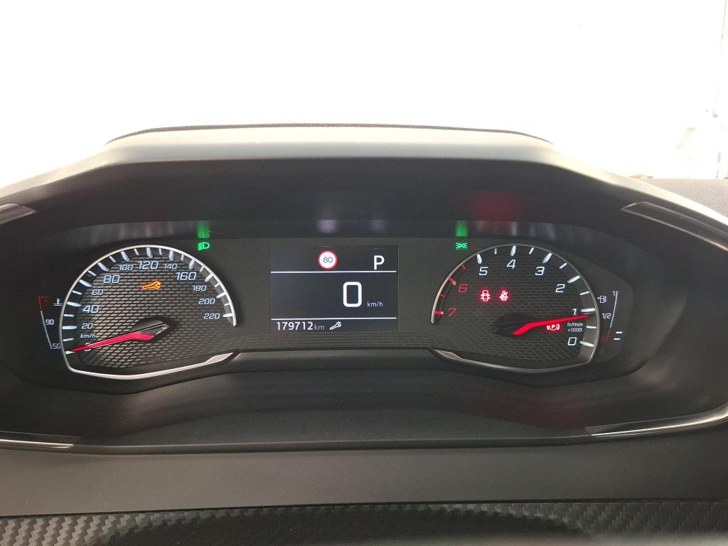 PEUGEOT 2008 BlueHDi 130 S&S EAT8 Allure 2022