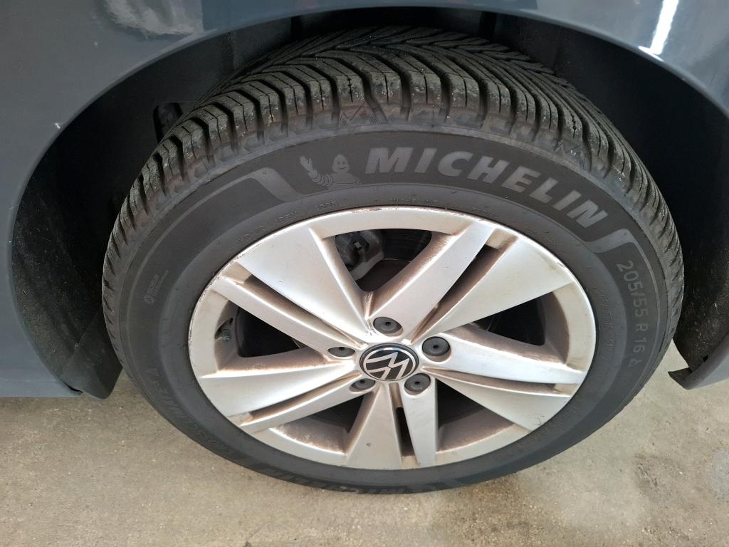 VOLKSWAGEN GOLF 2.0 TDI SCR 116 DSG7 Life Business 2022