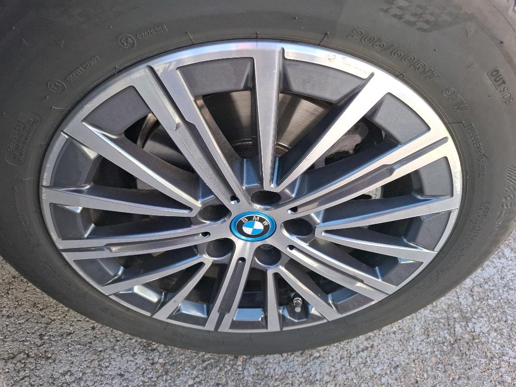 BMW SERIE 2 ACTIVE TOURER 225e xDrive 245 ch DKG7 Luxury 2023