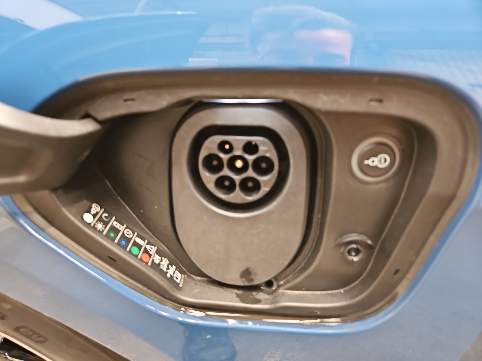 PORSCHE Taycan 408 ch + batterie performance + 435cv 2023