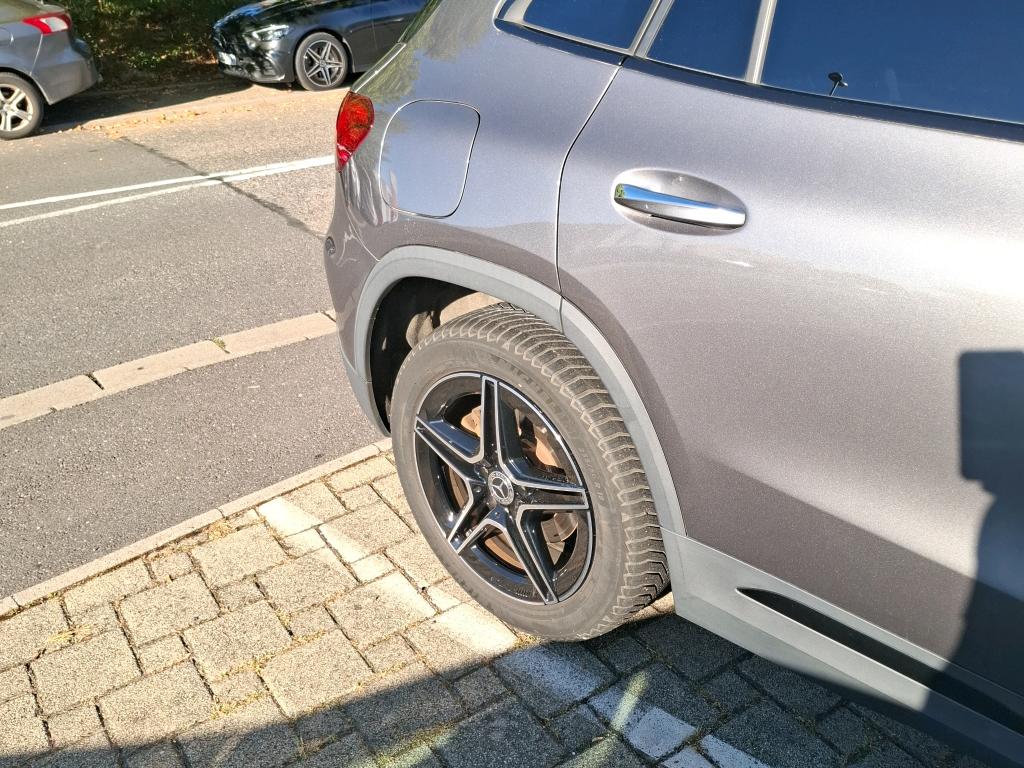 MERCEDES-BENZ MERCEDES GLA II 250 e 8G-DCT AMG Line 2022