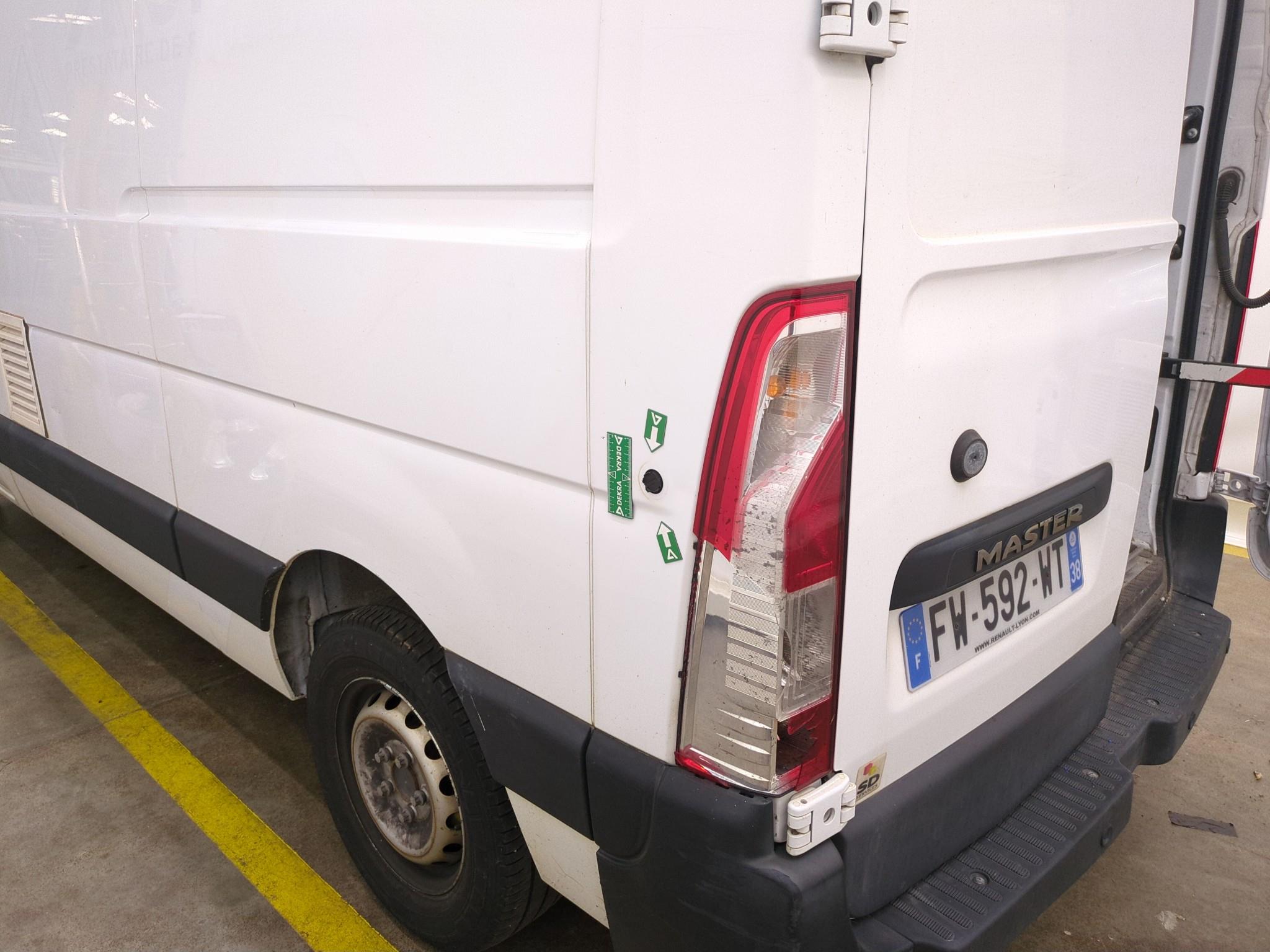 RENAULT MASTER FOURGON FGN TRAC F3500 L2H2 DCI 135 GRAND CONFORT 2021
