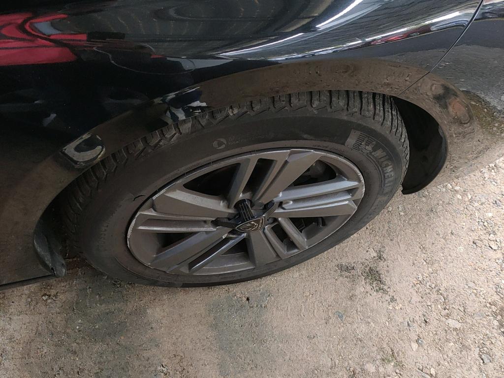 PEUGEOT 308 SW PureTech 130ch S&S EAT8 Active Pack 2023