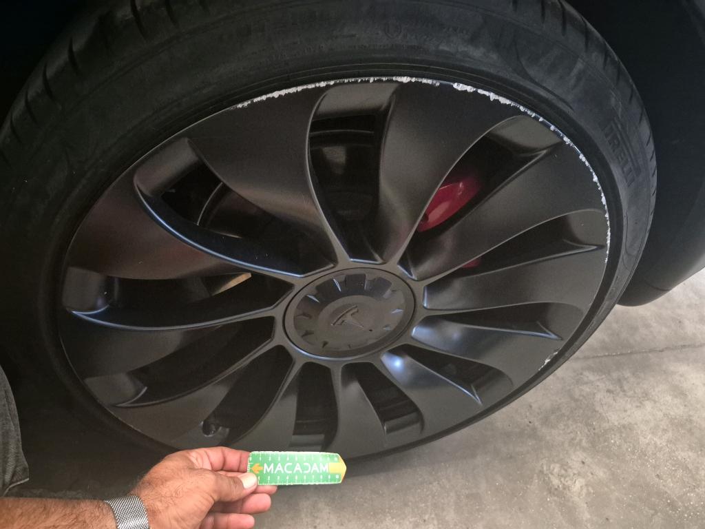 TESLA MODEL Y Performance Dual Motor AWD 2023