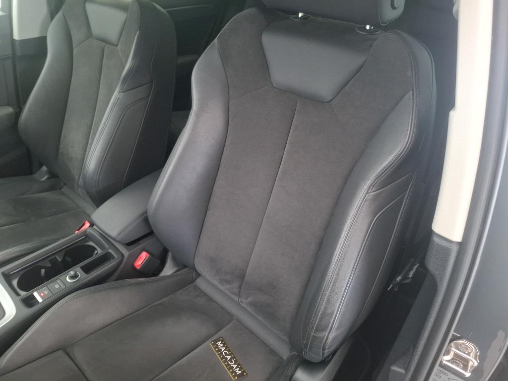AUDI Q3 35 TFSI 150 ch S tronic 7 Design Luxe 2022