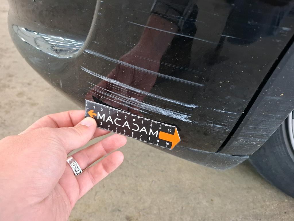 TESLA  2023