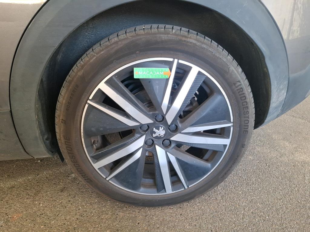 PEUGEOT 3008 Hybrid4 300 e-EAT8 GT Pack 2022