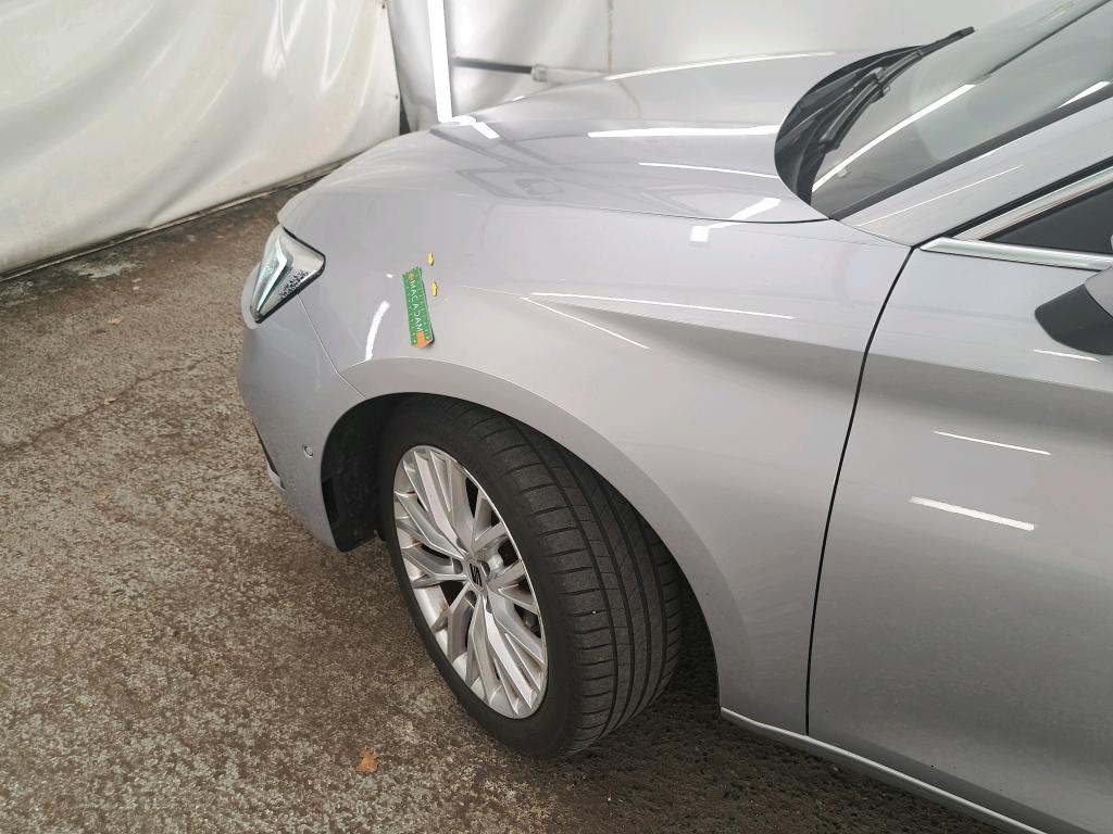 SEAT LEON SPORTSTOURER 1.5 eTSI 150 DSG7 Xcellence 2022