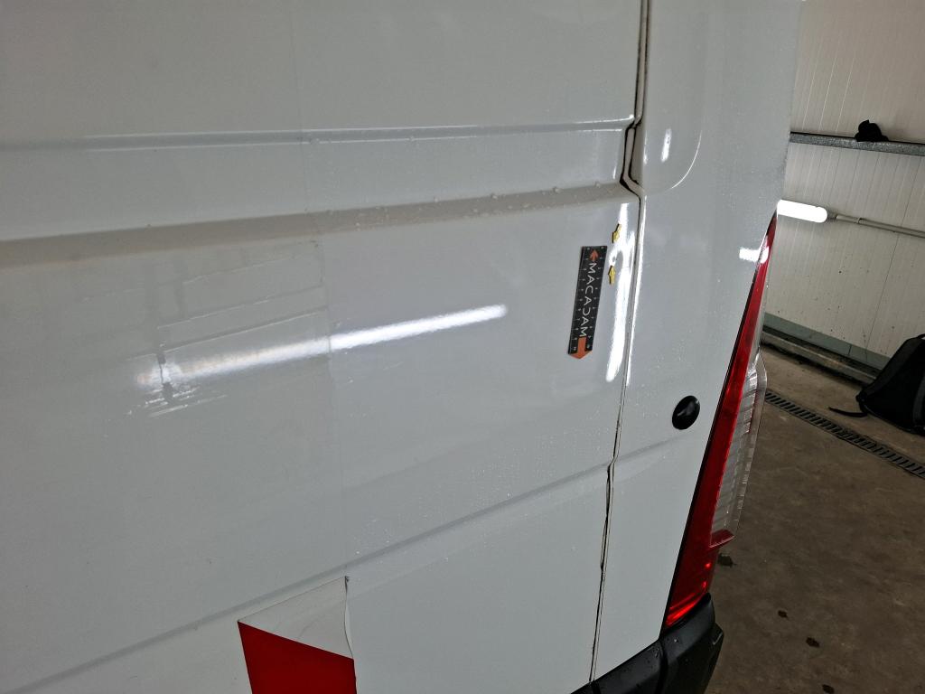 RENAULT MASTER FOURGON FGN L2H2 3.5t 2.3 dCi 130 E6 GRAND CONFORT 2017