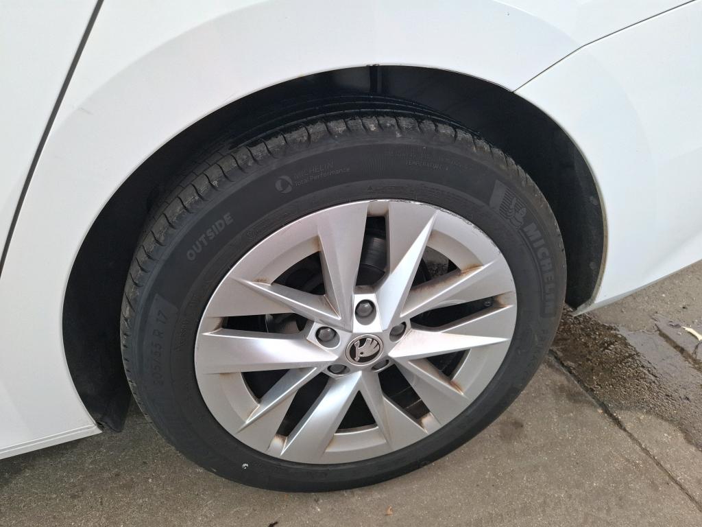 SKODA OCTAVIA COMBI 2.0 TDI 150 ch DSG7 Style 2024