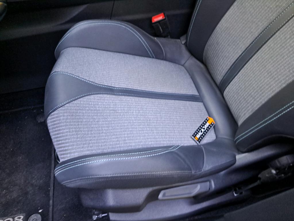 PEUGEOT 5008 PureTech 130ch S&S BVM6 Allure Pack 2023